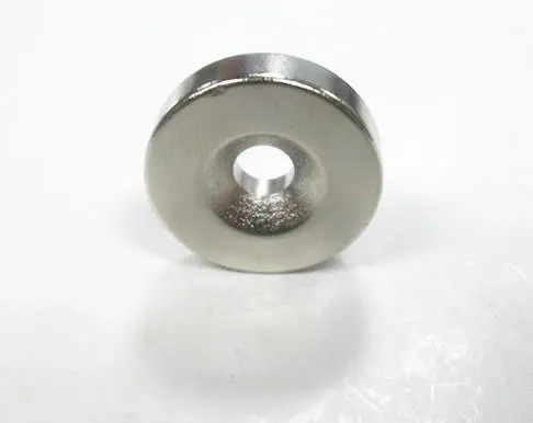 맞춤화된 검은 OEM 희귀 토양 링 마그네트 N35-N52 형태 / 차원